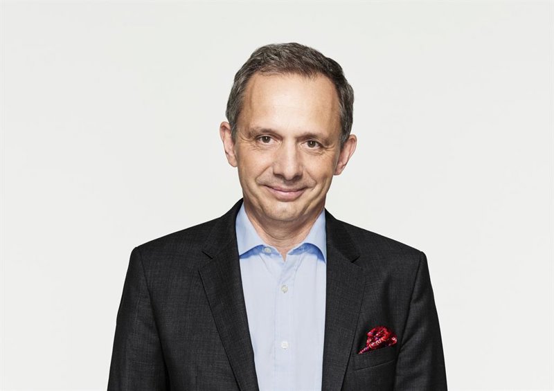 PayPal se hunde: nombra a Enrique Lores nuevo CEO y decepciona con sus previsiones