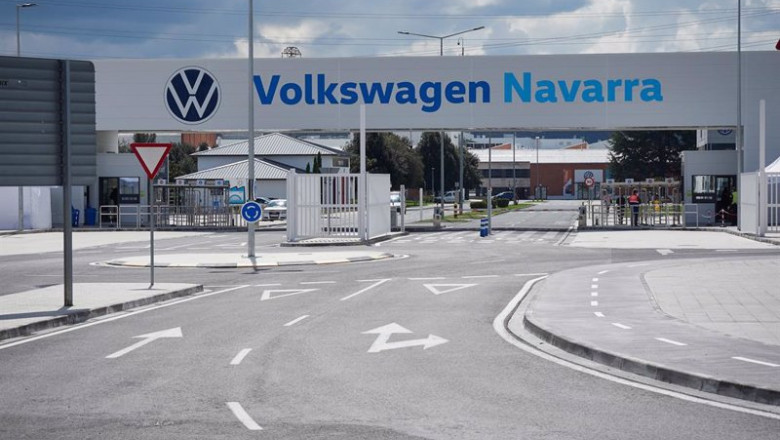 ep archivo vista de la puerta principal de la fabrica de volkswagen navara 20250508121804 ep archivo vista de la puerta principal de la fabrica de volkswagen navara 20250508121804