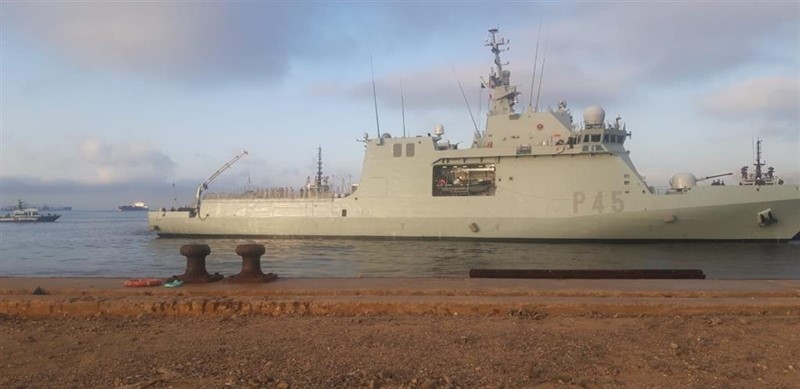 ep buque audaz a su llegada al muelle de crinavis
