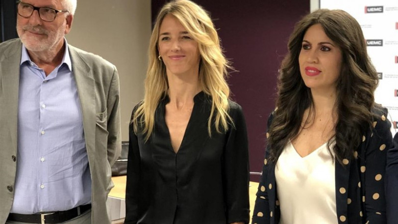 Cayetana Álvarez de Toledo (centro) participa en los cursos de la UEMC | EUROPA PRESS ep cayetana alvareztoledo centro participalos cursosla uemc
