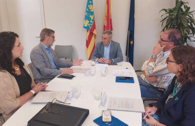 ep el conseller de agricultura agua ganaderia y pesca miguel barrachina ha mantenido un encuentro de