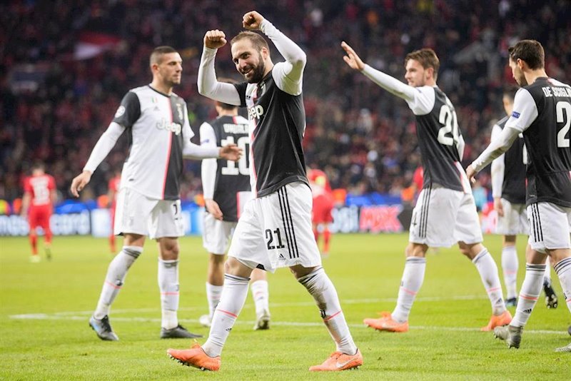 ep el delantero de la juventus gonzalo higuain