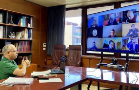 ep el presidente de la fecai casimiro curbelo en una reunion con el presidente de canarias angel