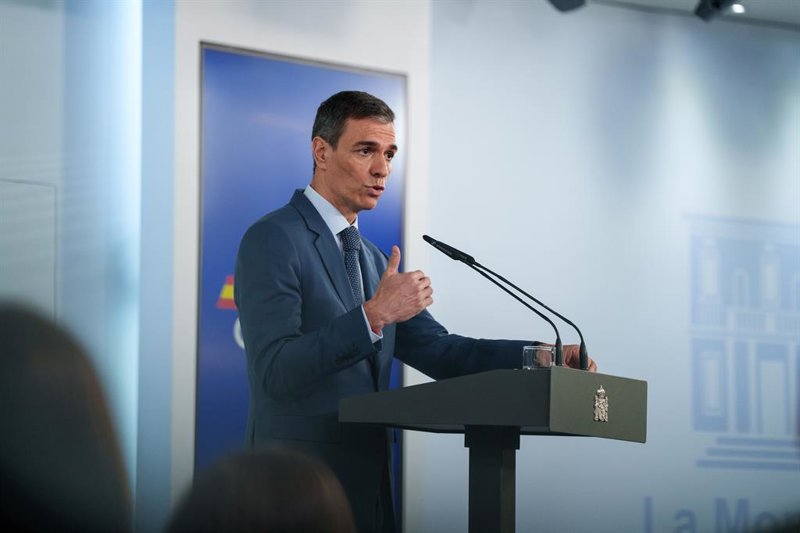 Sánchez reitera que el Gobierno agotará la legislatura y muestra «total respeto» a la Justicia