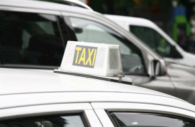 ep imagen de archivo de taxi en madrid