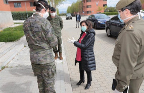 ep la ministra de defensa margarita robles en su visita a la brigada almogavares vi de paracaidistas