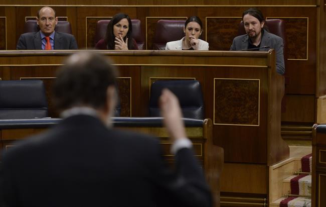 Mariano Rajoy contestando a Pablo Iglesias | EUROPA PRESS ep mariano rajoy contestandopablo iglesias