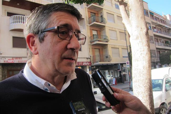 ep patxi lopez atendiendolos mediosalcantarilla