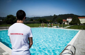 ep piscina de solorzano con socorrista