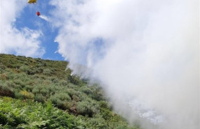 ep un helicoptero descargaincendiogargantaolla