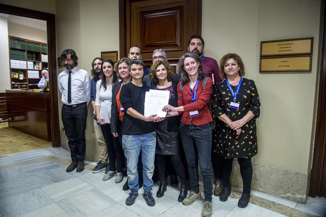Unidos Podemos-En Comú-En Marea registra una ley para regular los alquileres | DANIEL GAGO/PODEMOS ep unidos podemos-en comu-en marea registraleyregularalquileres