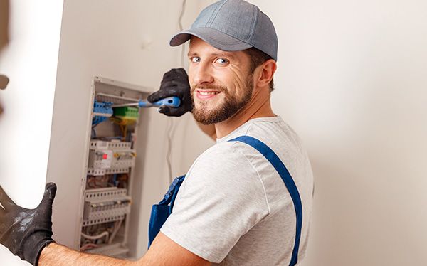 sistemas electrotcnicos y automatizados 1 formacion universitaria