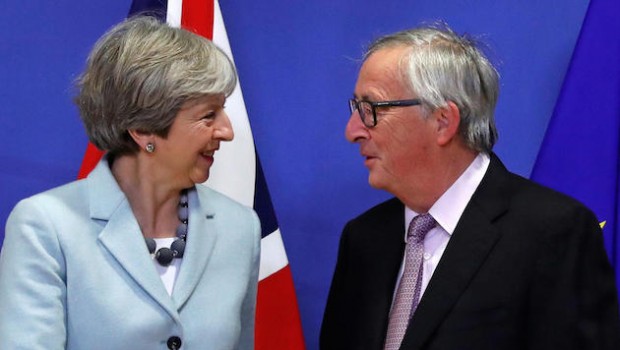 brexit theresa may jean claude juncker