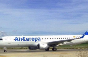 ep archivo   avion de air europa express