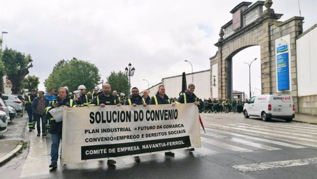 ep archivo   los trabajadores de navantia se manifiestan por las calles de ferrol para criticar la