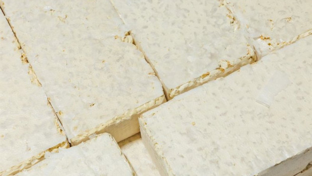 ep archivo   varias pastillas de turron duro durante una visita guiada por las instalaciones de la