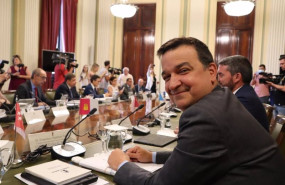 ep el consejero de agricultura agua y desarrollo rural francisco martinez arroyo en la sectorial