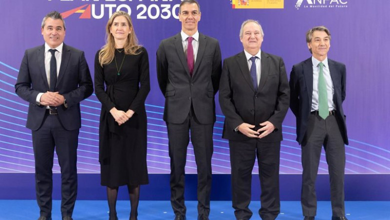 ep el gobierno y el sector del automovil presentan el plan auto 2030