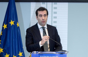 ep el ministro de economia comercio y empresa carlos cuerpo inaugura la jornada la mujer en la