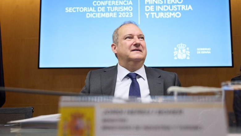 El ministro de Industria y Turismo, Jordi Hereu, preside la Conferencia Sectorial de Turismo, en la sede del Ministerio de Industria y Turismo, a 29 de diciembre de 2023, en Madrid (España). | Jesús Hellín - Europa Press ep el ministro de industria y turismo jordi hereu preside la conferencia sectorial de turismo en la