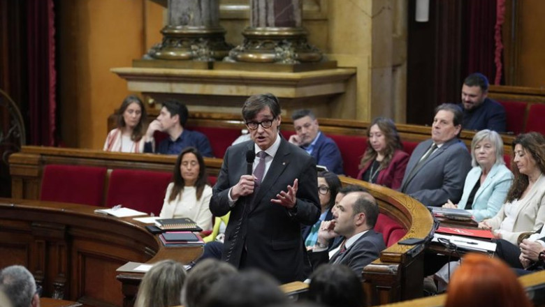 ep el president de la generalitat de catalunya salvador illa durante un pleno en el parlament de