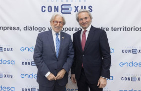 ep josep sanchez llibre presidente de foment del treball y manuel broseta presidente de fundacion
