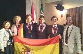 ep la delegacion espanola participantela olimpiada iberoamericanafisica