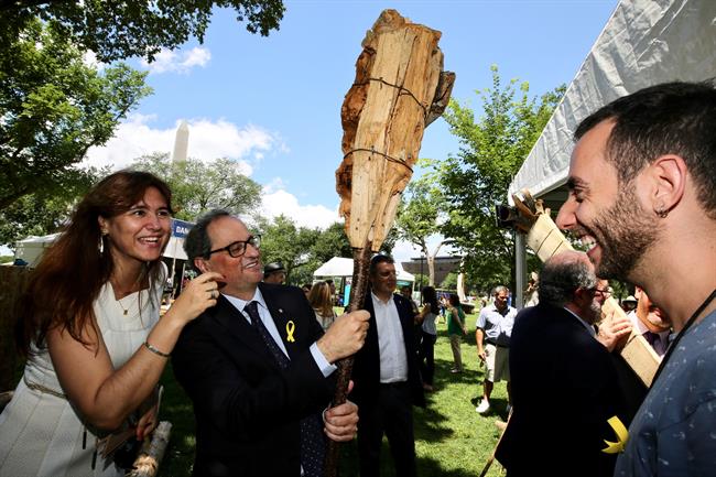 Laura Borràs y Quim Torra en el Folklife Festival de Washington | GENERALITAT DE CATALUNYA ep laura borrsquim torrafolklife festivalwashington
