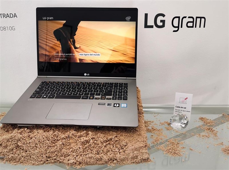 fatiga Experto raspador LG presenta el portátil de 17 pulgadas más ligero del mundo - Bolsamania.com