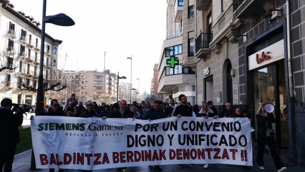ep manifestacion de trabajadores de siemens gamesa arazuri