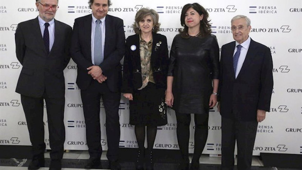 ep presentacion de la revista buscandorespuestascom con la presencia de la ministra de sanidad