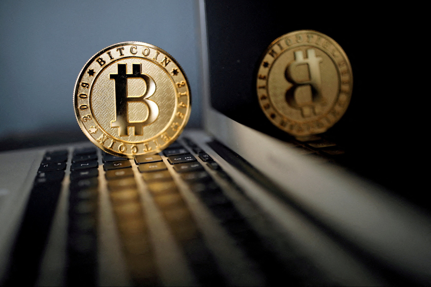 illustration d archives d un bitcoin 20250316154606 illustration d archives d un bitcoin 20250316154606