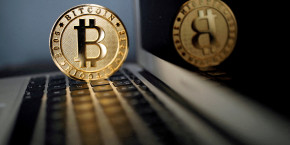 illustration d archives d un bitcoin 20250316154606 