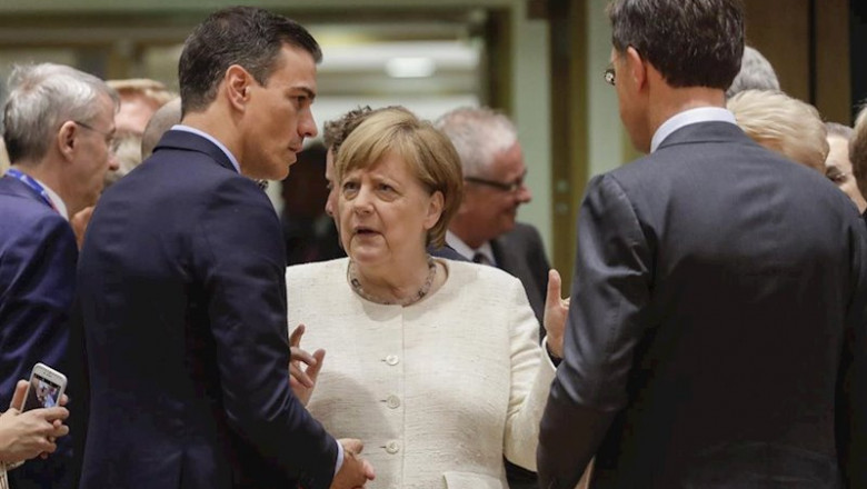 Angela Merkel, Pedro Sánchez y Mark Rutte | Thierry Roge/belga/dpa - Archivo ep angela merkel pedro sanchez y mark rutte