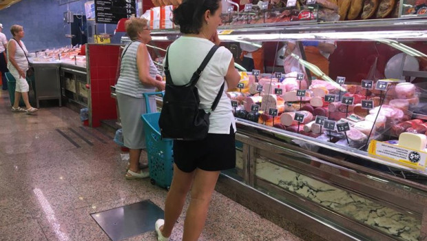 ep archivo   mujeres comprando en un supermercado
