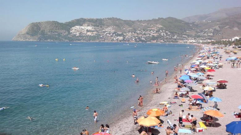 ep archivo playa la herradura en almunecar ep archivo playa la herradura en almunecar