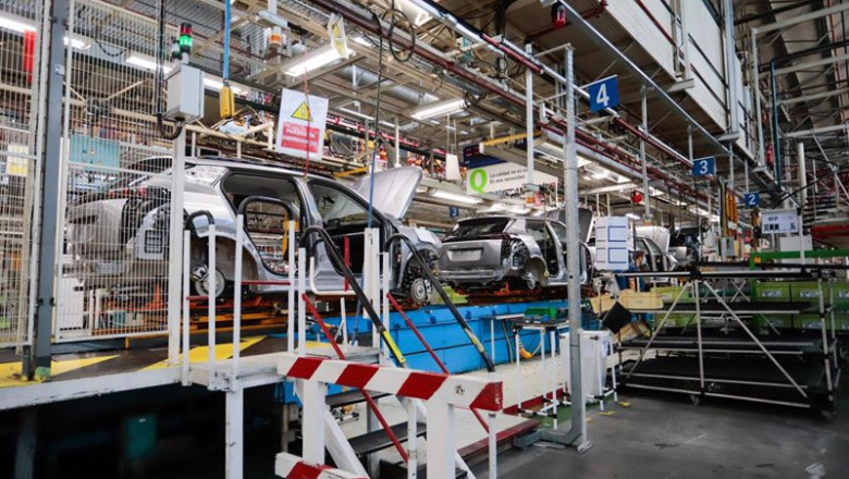 Archivo - Varios vehículos en la sede de Stellantis. | Marta Vázquez Rodríguez - Europa Press - Archivo ep archivo varios vehiculos en la sede de stellantis