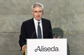 ep eduard mendluce durante el acto