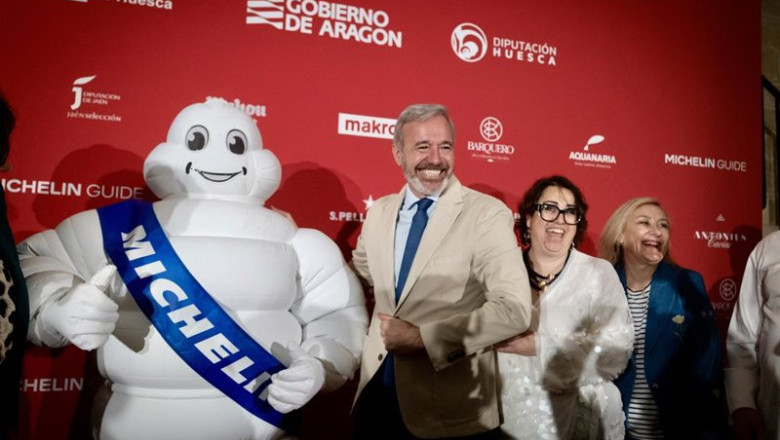 ep el presidente azcon y la consejera de agricultura ganaderia y alimentacion arancha simon en la