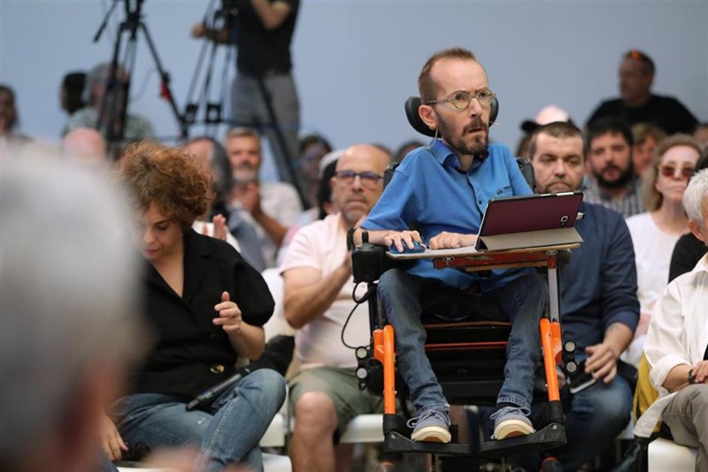 ep el secretario de accion de gobierno accion institucional y programa de podemos pablo echenique