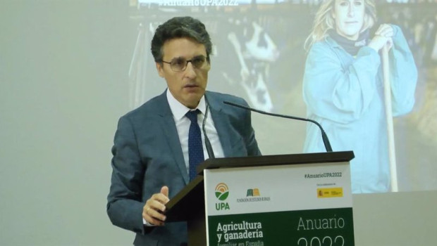 ep el secretario general de agricultura fernando miranda