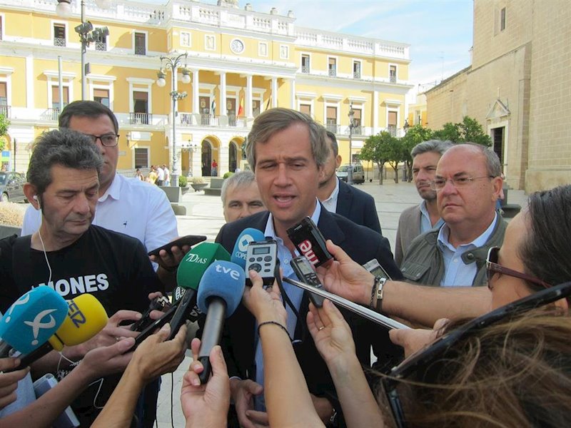 ep el vicesecretario de territorial del partido popular antonio gonzalez terol en badajoz