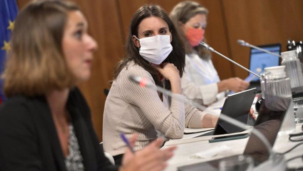 ep irene montero en una reunion telematica con ccaa