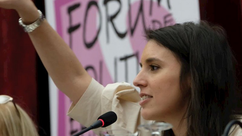 La ministra de Igualdad, Irene Montero intervenir en el acto 'La alianza feminista' organizado por el Fórum de política feminista en la Universidad de Sevilla a 5 de 2020 | Carlos Márquez - Europa Press ep la ministra de igualdad irene montero intervenir en el acto la alianza feminista organizado por