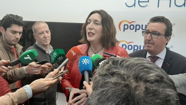 ep la secretaria general del pp-a y presidenta del grupo parlamentario popular andaluz loles lopez