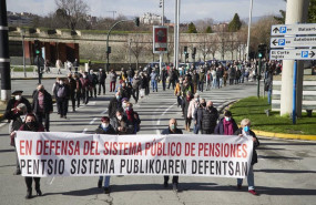 ep manifestacion en pamplona en defensa del sistema publico de pensiones