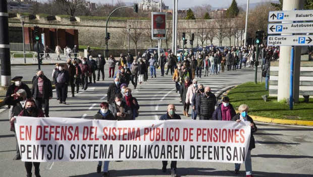 ep manifestacion en pamplona en defensa del sistema publico de pensiones