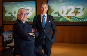 ep ose bogas izq consejero delegado y marco palermo dcha director general economico financiero ep ose bogas izq consejero delegado y marco palermo dcha director general economico financiero