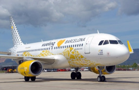 ep un avion de vueling 20241107112605