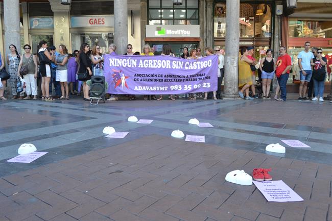 Valladolid. Concentración por la muerte de la menor de 4 años | EUROPA PRESS ep valladolid concentracionla muertela menor4 anos